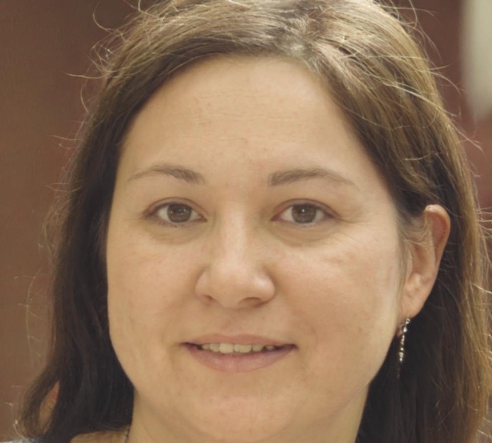 Alumna aplicando técnicas de modelado predictivo